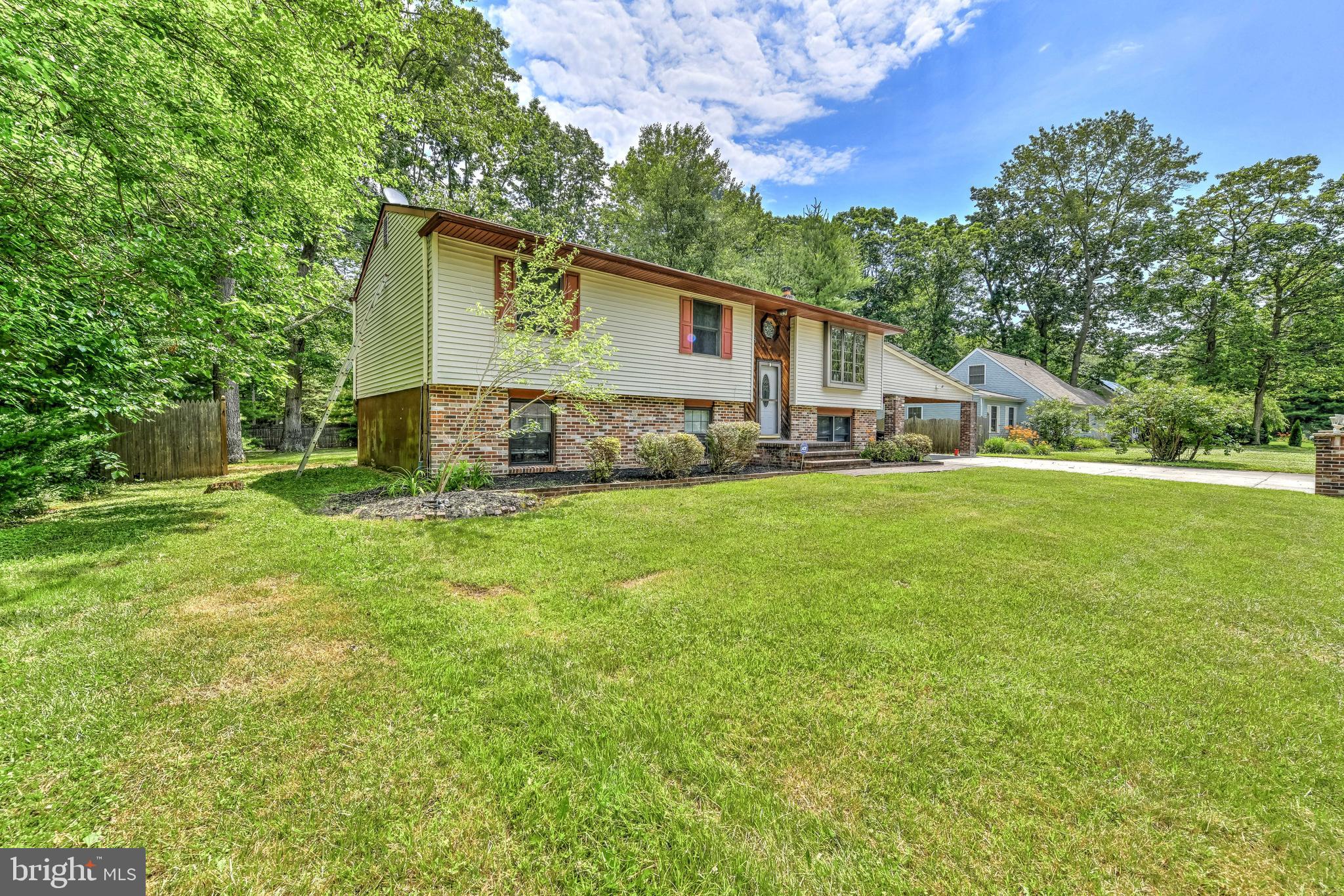 8 Centennial Road Sicklerville, NJ 08081 - Photo 3 of 35