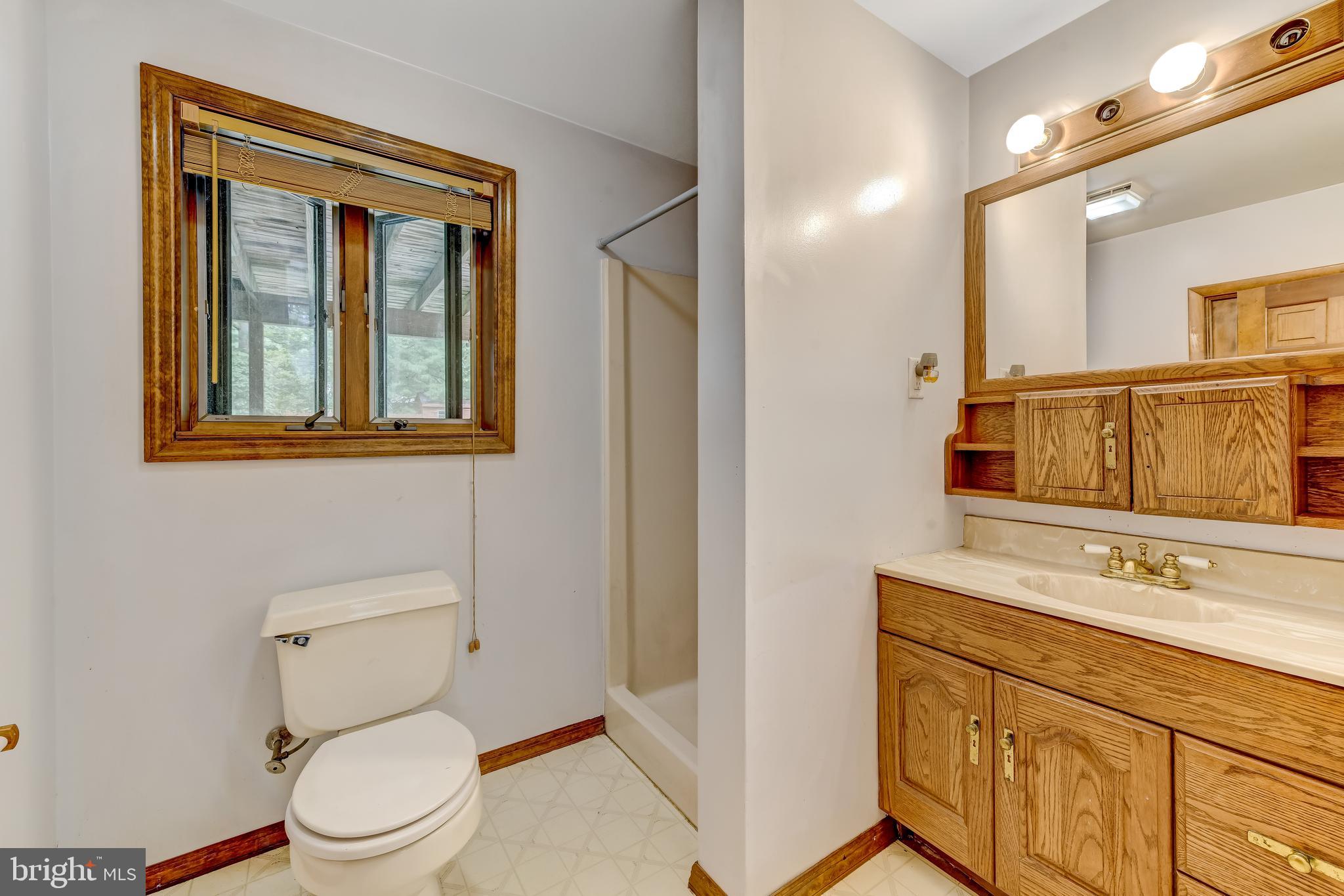 8 Centennial Road Sicklerville, NJ 08081 - Photo 23 of 35