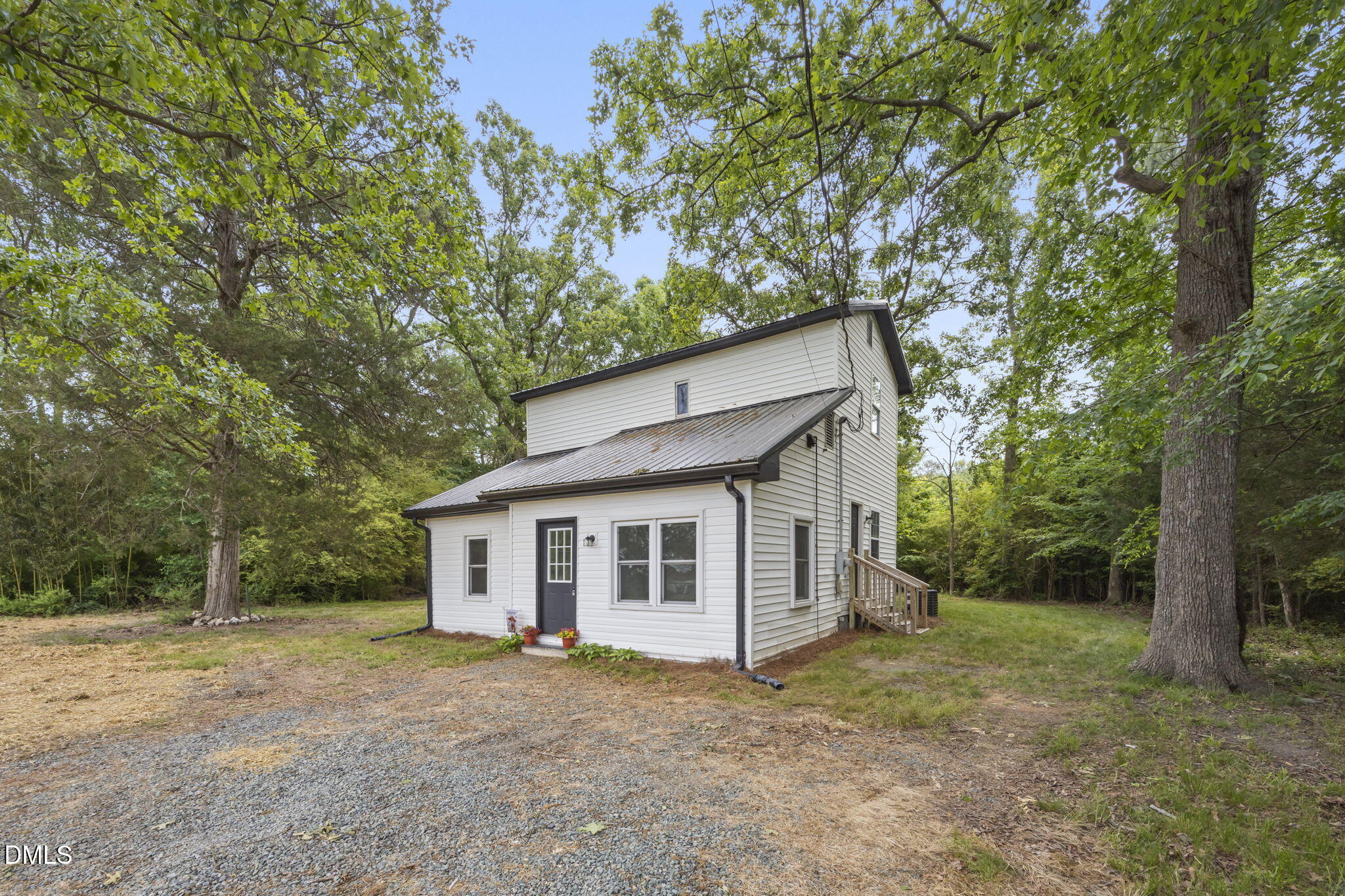 953 Bonlee Road Siler City, NC 27344 - Photo 2 of 39 5-web-or-mls-484A2042(1)