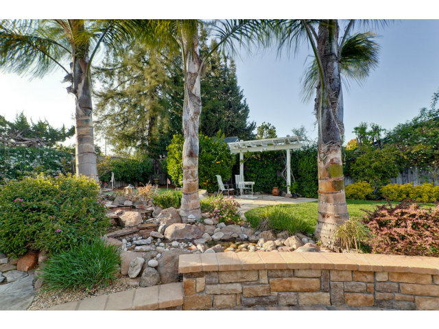 10573 Randy Lane Cupertino, CA 95014 - Photo 14 of 25 Gallery Image 14