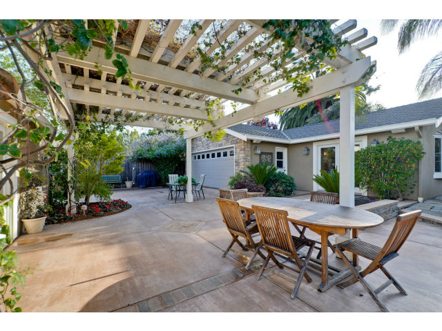 10573 Randy Lane Cupertino, CA 95014 - Photo 15 of 25 Gallery Image 15