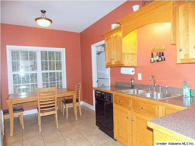 593 Ridgefield Way Odenville, AL 35120 - Photo 8 of 23
