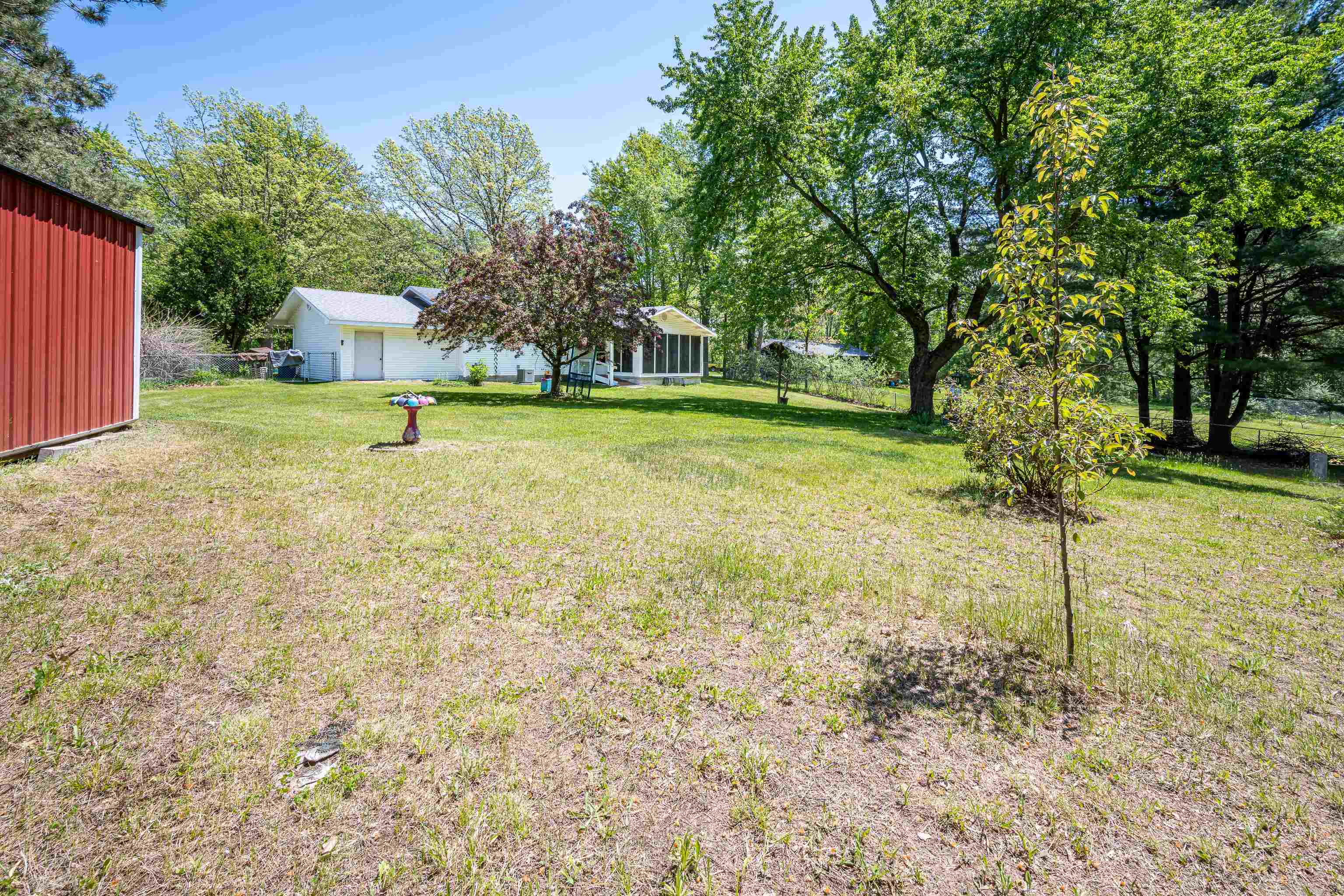 2881 Dean Street Harrison, MI 48625 - Photo 33 of 44