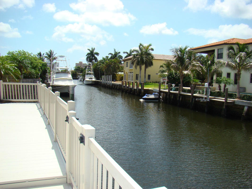 800 Northeast 72nd Street Boca Raton, FL 33487 - Photo 2 of 6 Dock