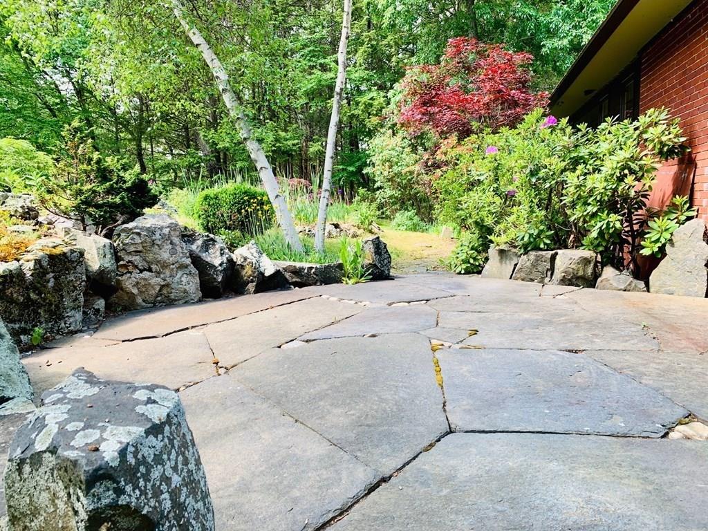 11 Drummer Hill Road Leverett, MA 01054 - Photo 4 of 42 Gallery Image 4