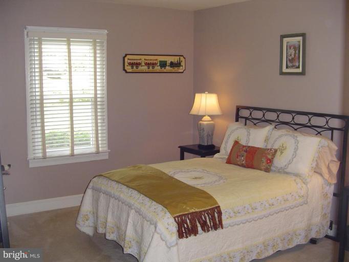 1327 Devils Reach Road Woodbridge, VA 22192 - Photo 2 of 30 Bedroom #2
