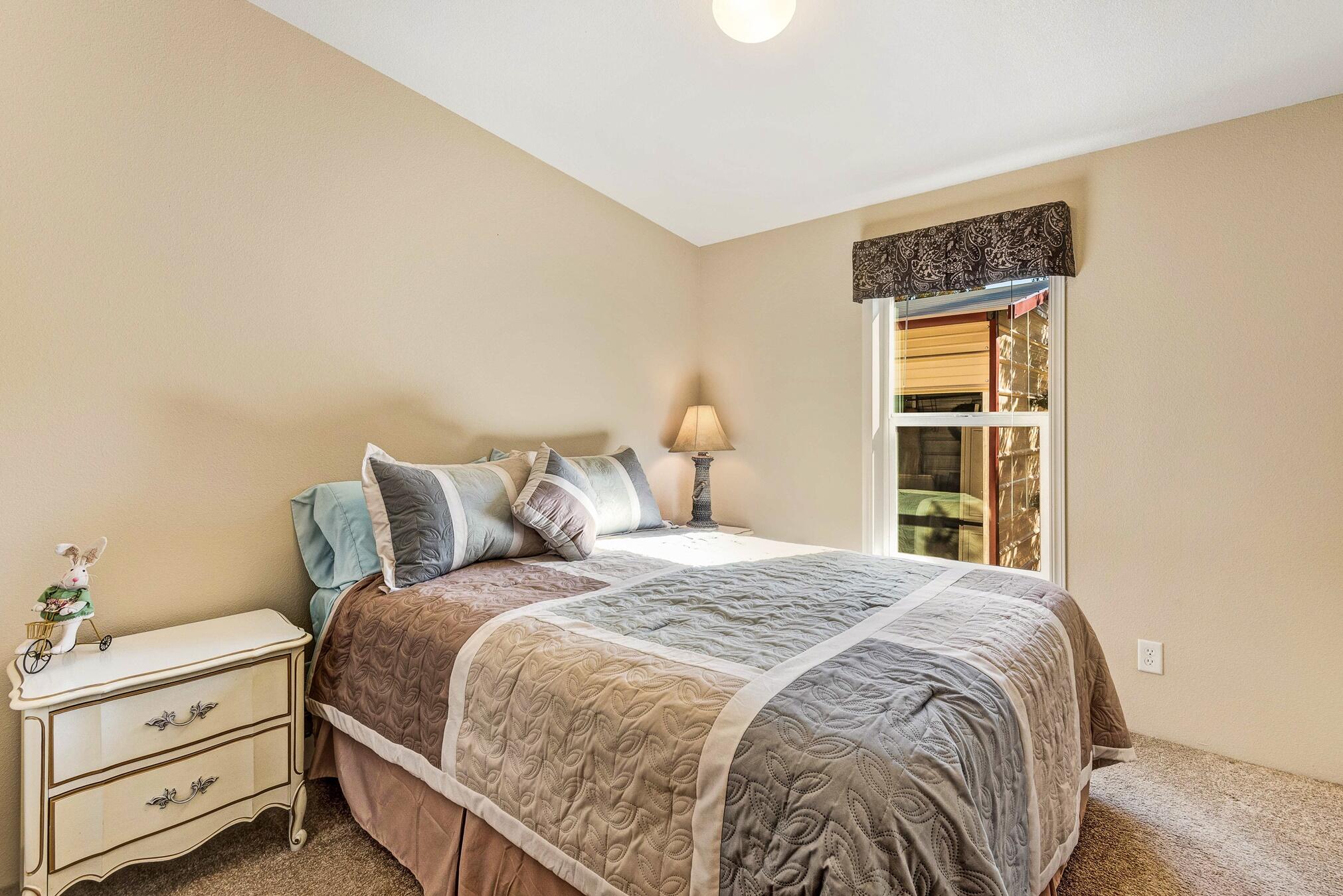 18555 Innes Market Road Bend, OR 97703 - Photo 33 of 52 33