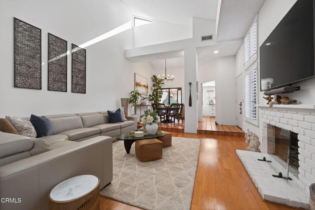 3683 Via Pacifica Walk Oxnard, CA 93035 - Photo 23 of 65