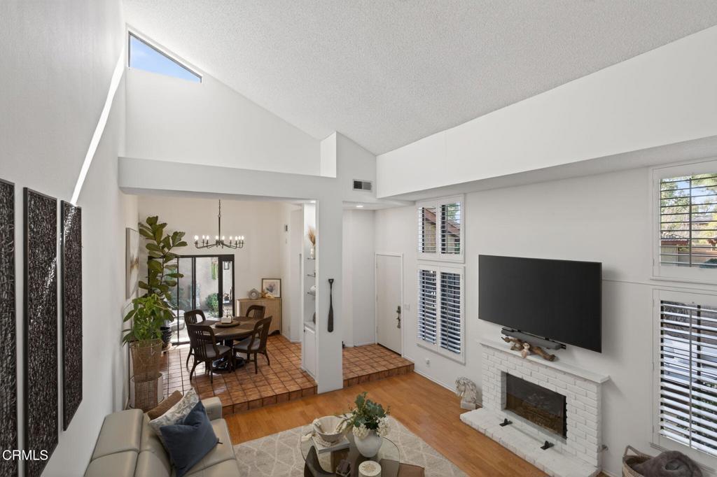 3683 Via Pacifica Walk Oxnard, CA 93035 - Photo 24 of 65