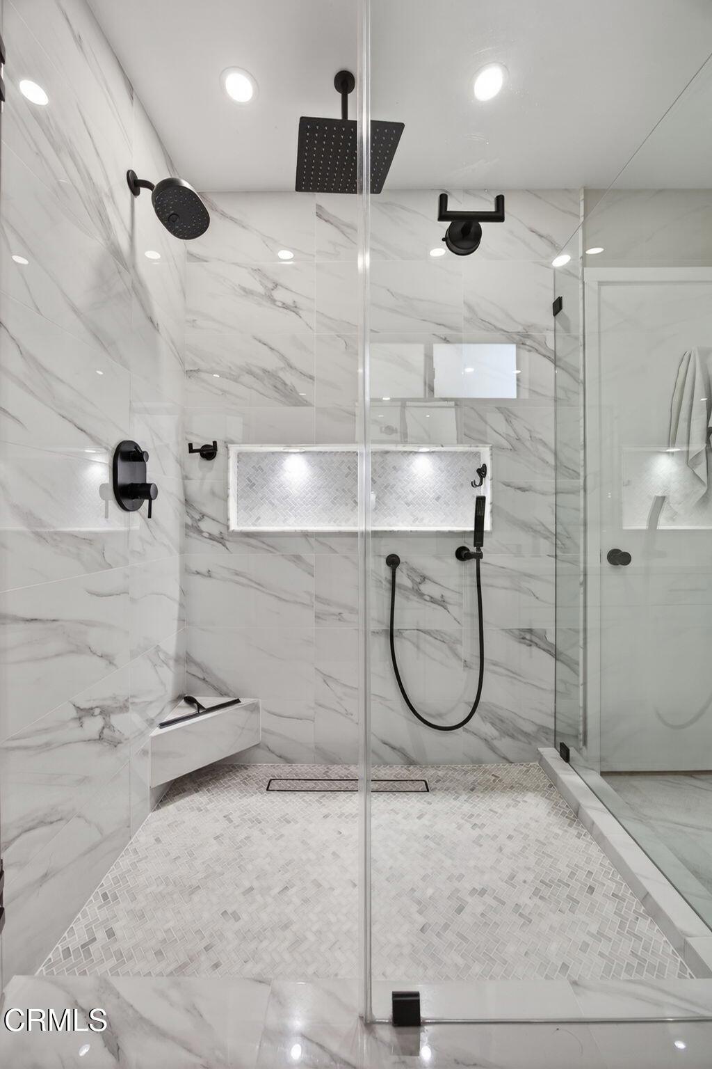 3683 Via Pacifica Walk Oxnard, CA 93035 - Photo 37 of 65