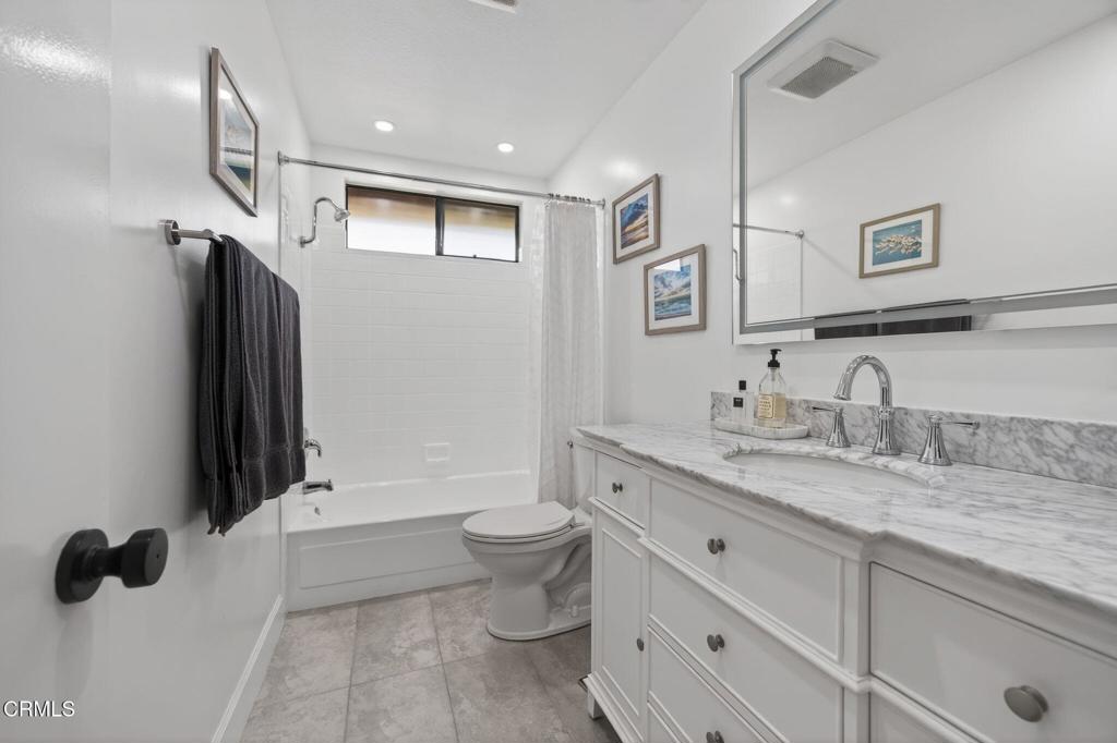 3683 Via Pacifica Walk Oxnard, CA 93035 - Photo 41 of 65