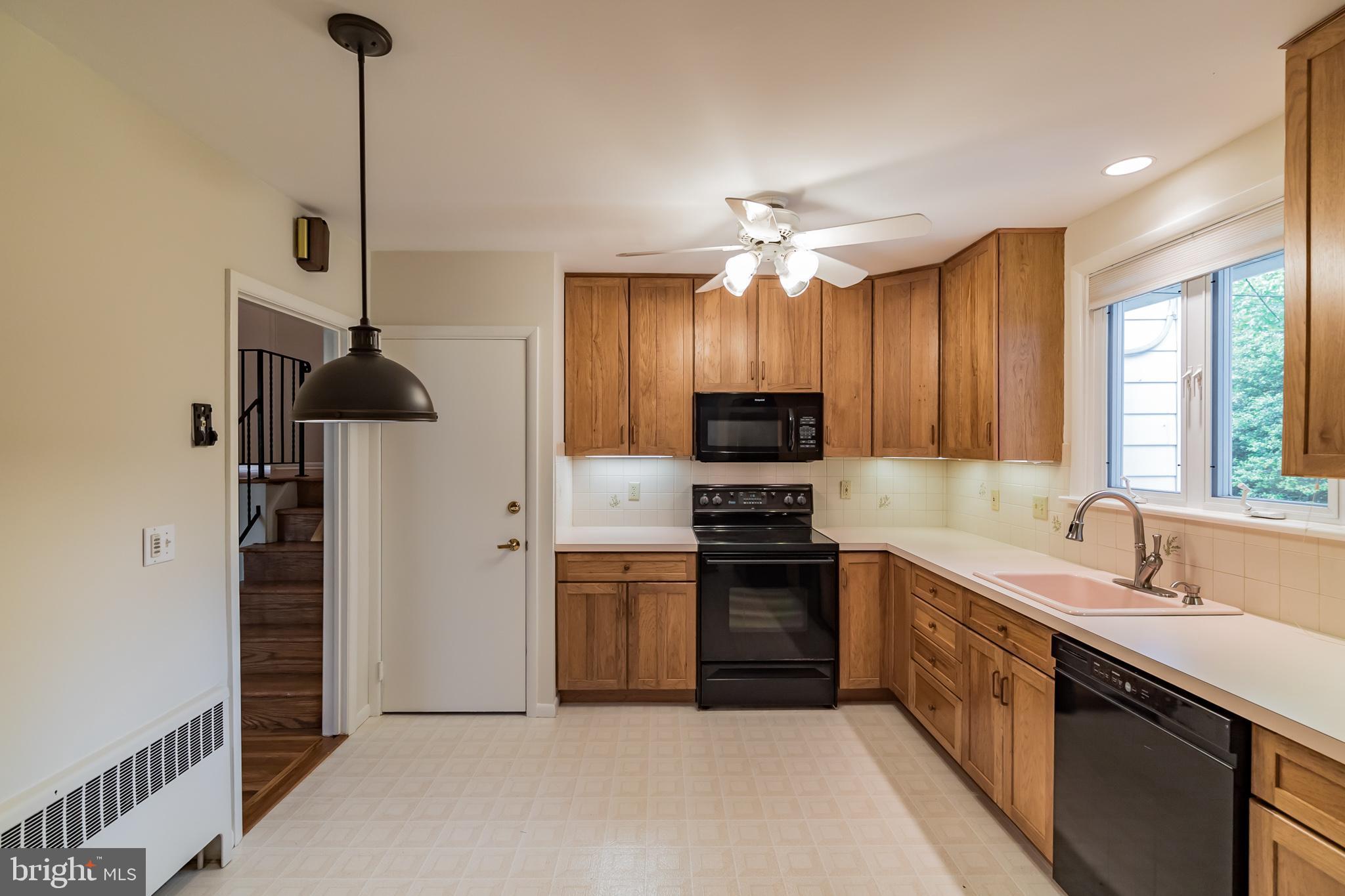 37 Mercer Hill Road Ambler, PA 19002 - Photo 12 of 33 Gallery Image 12