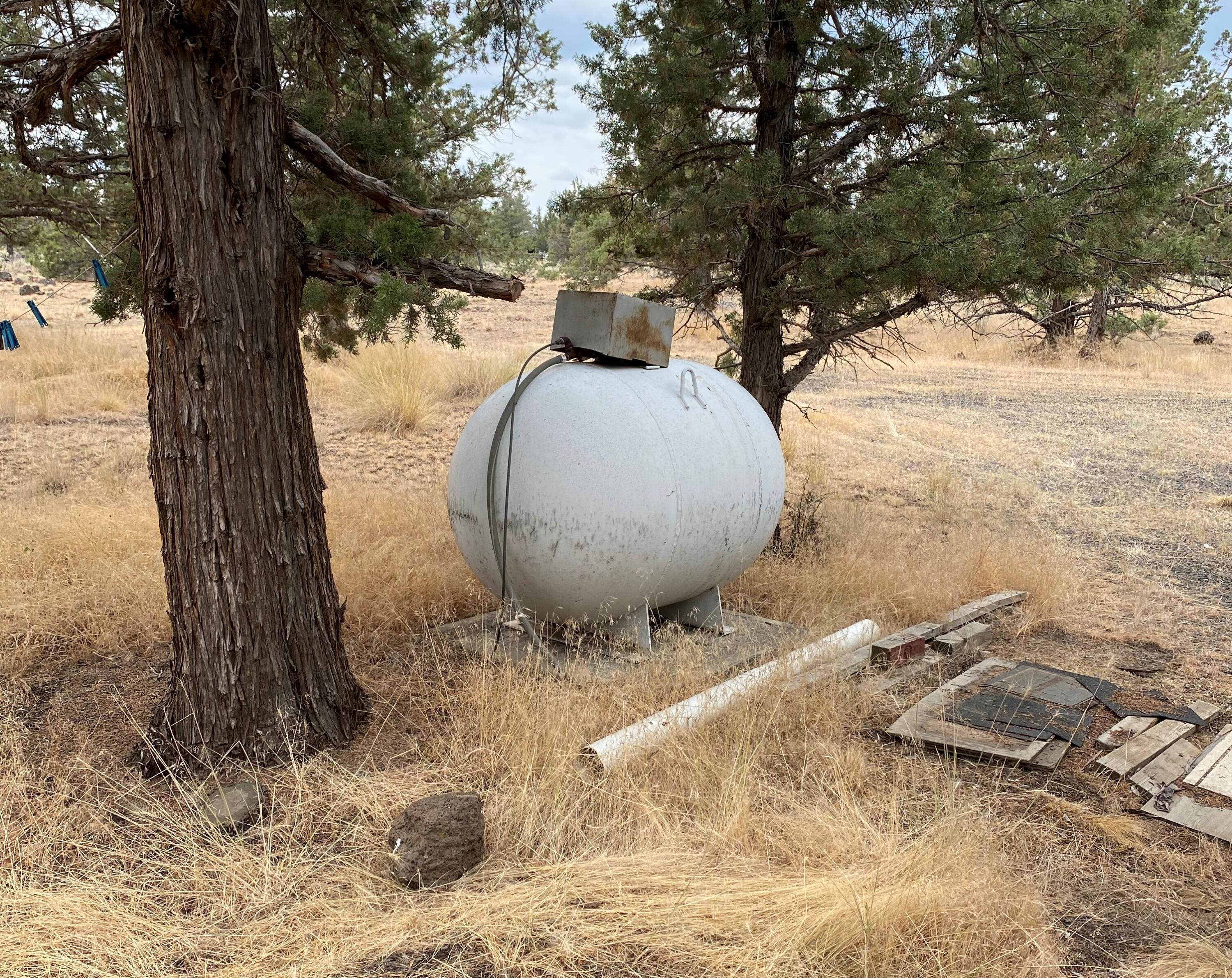 13766 Southwest Chipmunk Road Terrebonne, OR 97760 - Photo 17 of 18 l