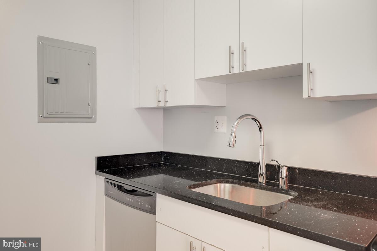 1101 3rd Street Southwest, Unit 401 Washington, DC 20024 - Photo 16 of 34