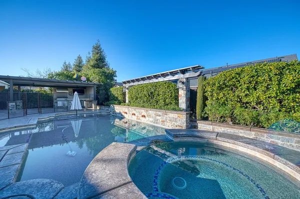 $762,000 | 351 Trenton Avenue, Clovis, CA 93619
