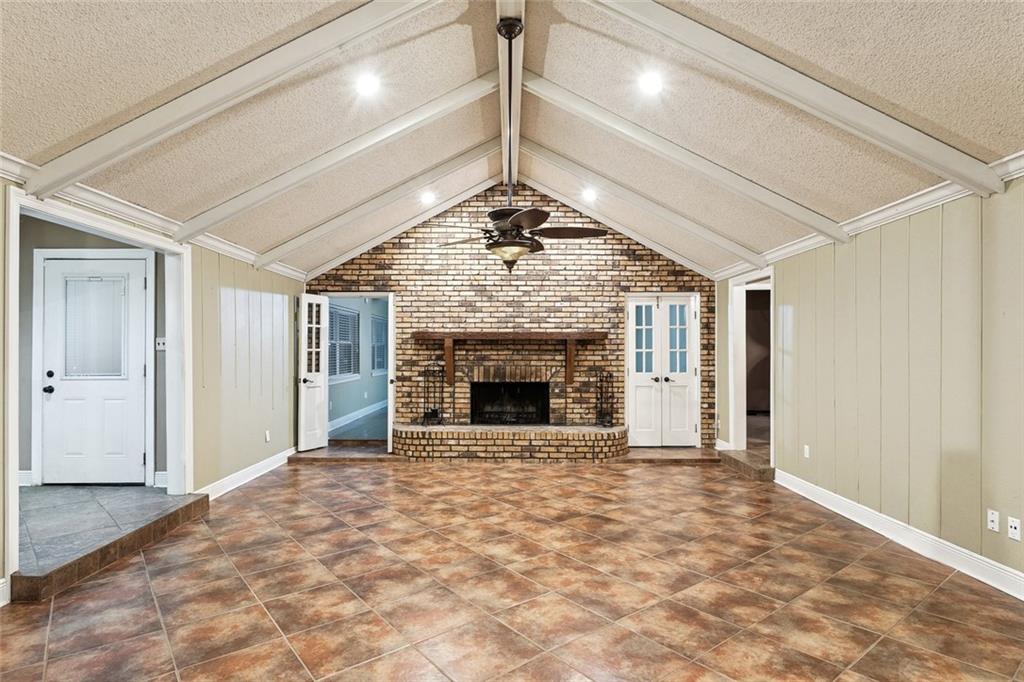 320 Monsanto Avenue Luling, LA 70070 - Photo 2 of 15