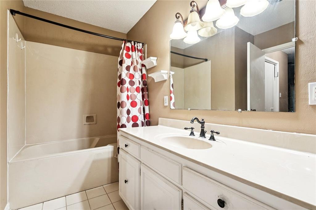 320 Monsanto Avenue Luling, LA 70070 - Photo 7 of 15