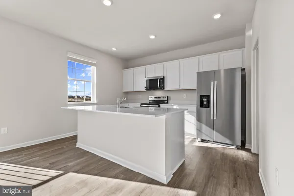 $458,490 | 462 Buckeye Drive, Charles Town, WV 25414