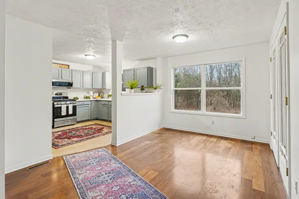 $267,500 | 22185 44th Avenue, Mattawan, MI 49071