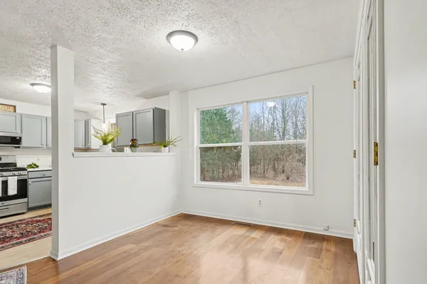 $267,500 | 22185 44th Avenue, Mattawan, MI 49071