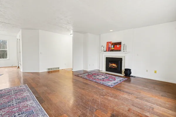 $267,500 | 22185 44th Avenue, Mattawan, MI 49071