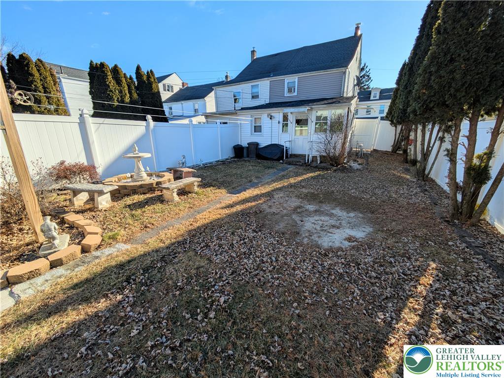 324 Walnut Street Catasauqua, PA 18032 - Photo 19 of 22