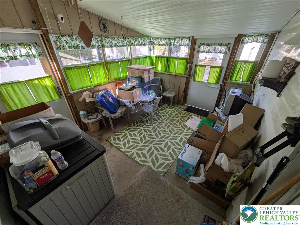 324 Walnut Street Catasauqua, PA 18032 - Photo 9 of 22