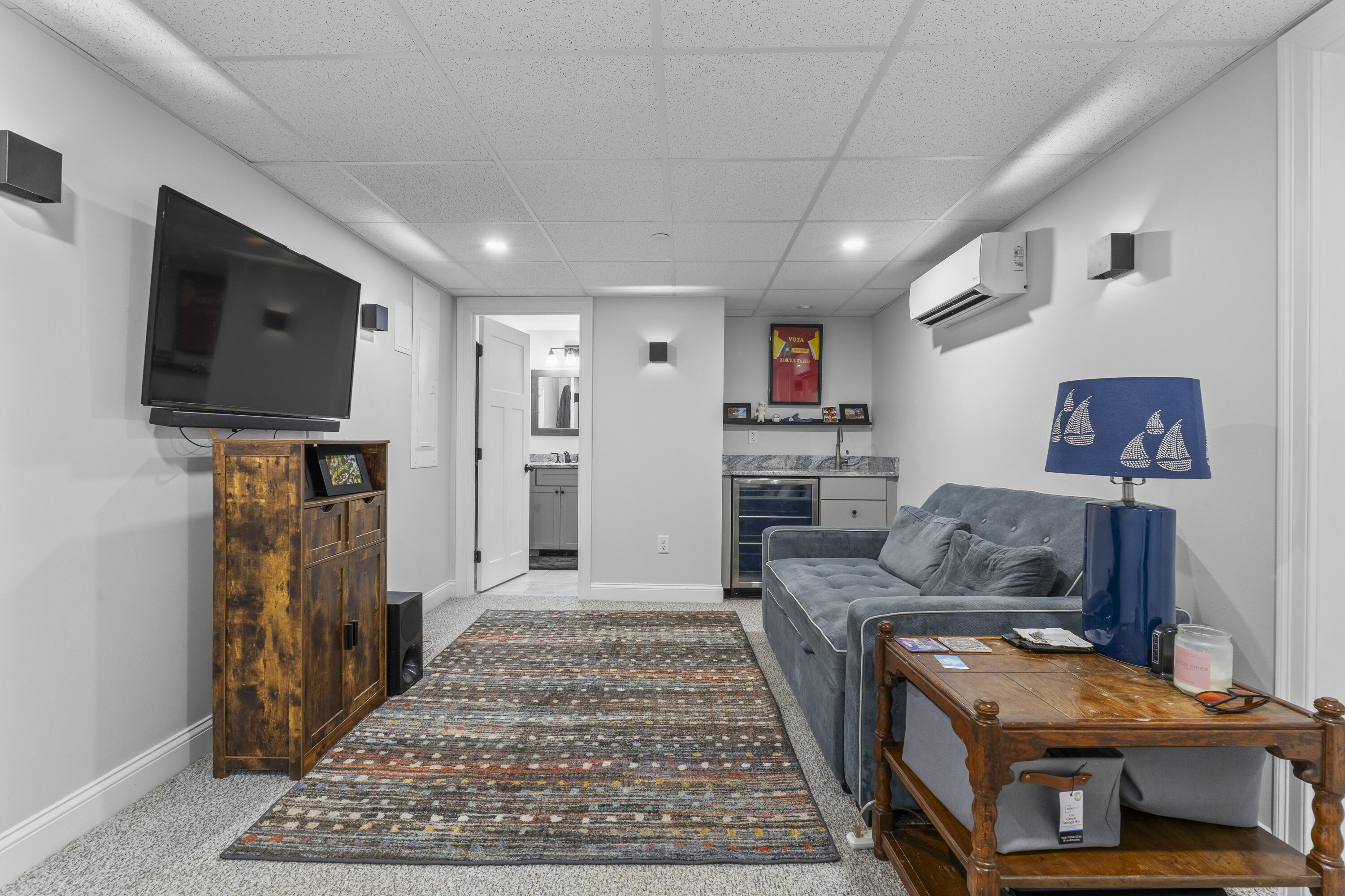 66 Evans Street, Unit 3 South Portland, ME 04106 - Photo 14 of 26 photos_high_resolution_66_Evans_St_3_130