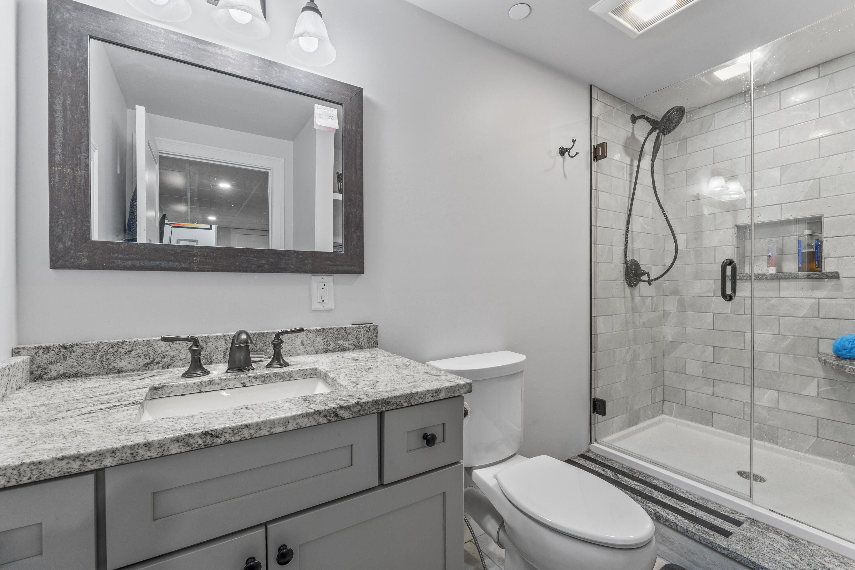 66 Evans Street, Unit 3 South Portland, ME 04106 - Photo 18 of 26 photos_high_resolution_66_Evans_St_3_134