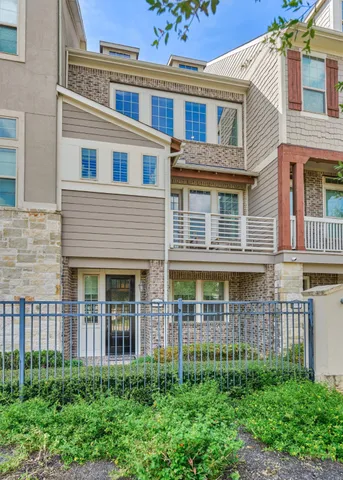 $415,000 | 9627 Towne Lake Parkway, Cypress, TX 77433