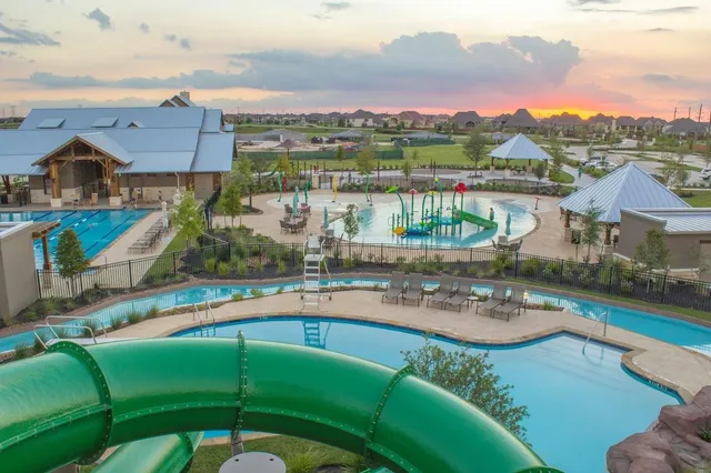 $415,000 | 9627 Towne Lake Parkway, Cypress, TX 77433