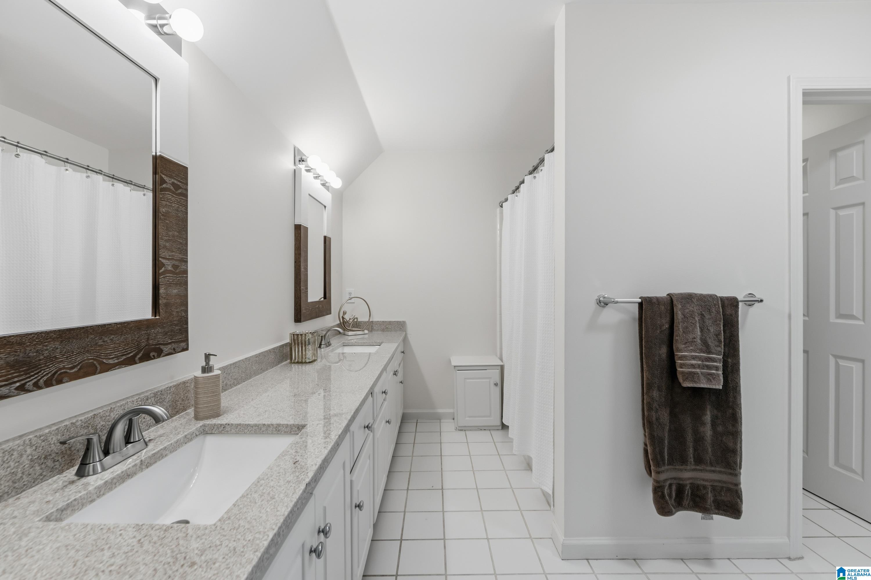 3557 Rockhill Road Birmingham, AL 35223 - Photo 47 of 58