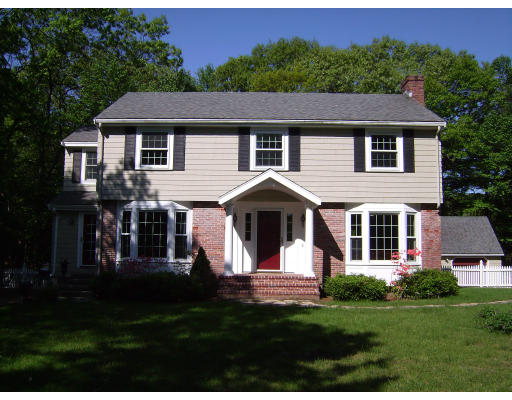 29 Bingham Road Carlisle, MA 01741 - Photo 2 of 24 Gallery Image 2