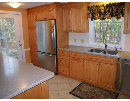 29 Bingham Road Carlisle, MA 01741 - Photo 9 of 24 Gallery Image 9