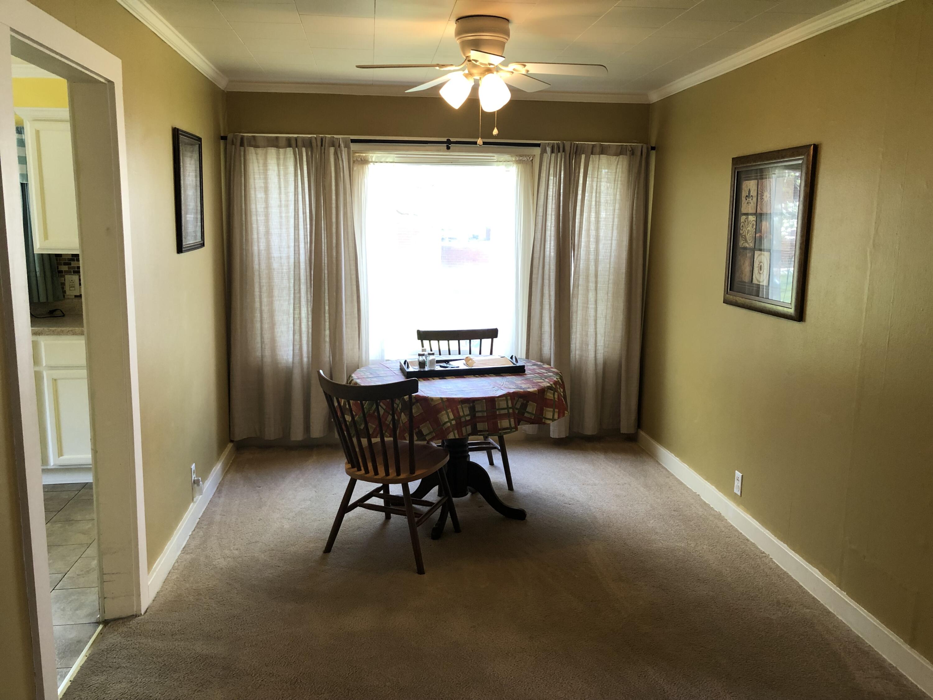 208 Spring Avenue Northeast Wise, VA 24293 - Photo 12 of 38 IMG_7263