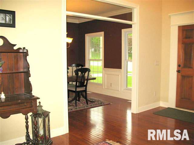 4517 Moencks Road Bettendorf, IA 52722 - Photo 2 of 9 Gallery Image 2
