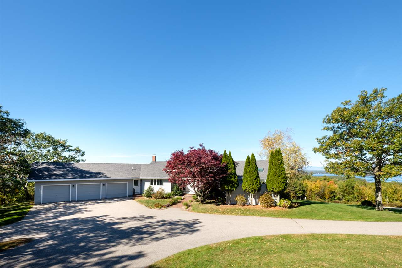 302 Roberts Cove Road Alton, NH 03809 - Photo 6 of 36 Gallery Image 6