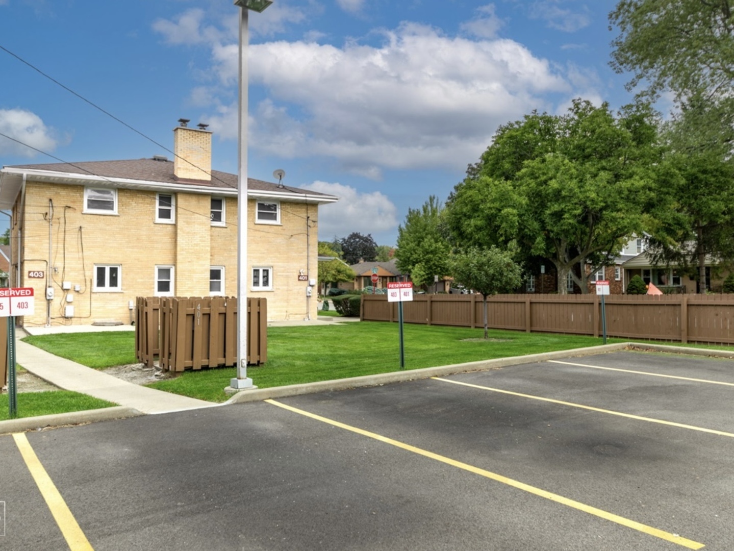 403 Elmhurst Road Mount Prospect, IL 60056 - Photo 11 of 18 Gallery Image 11