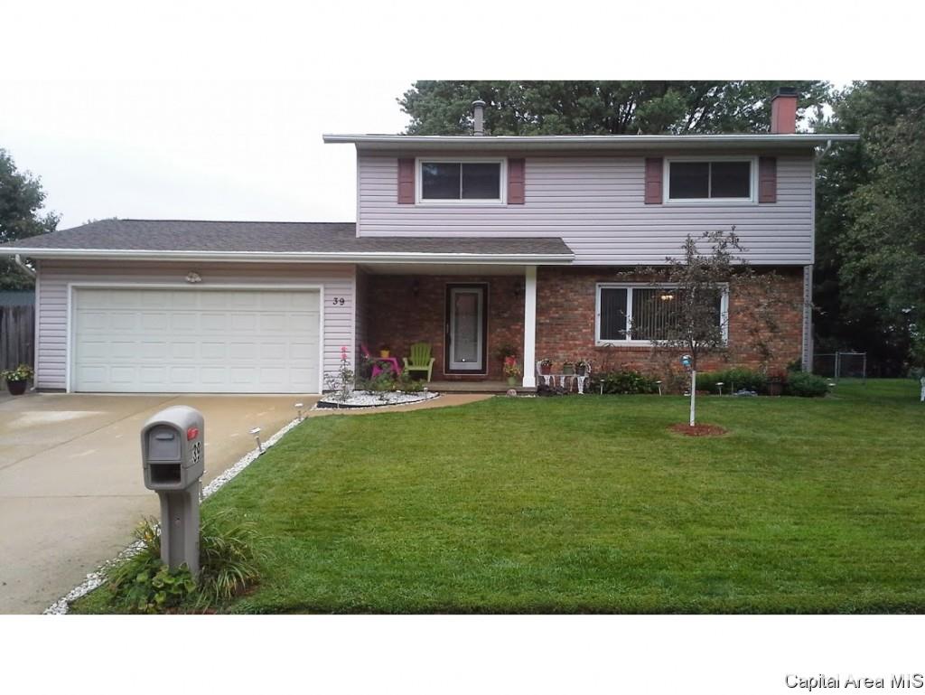 39 Woods Mill Road Sherman, IL 62684 - Photo 1 of 24 Gallery Image 1