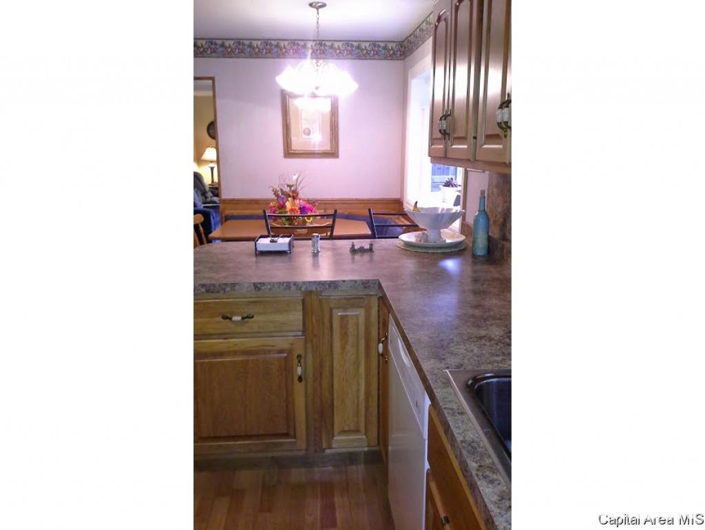 39 Woods Mill Road Sherman, IL 62684 - Photo 12 of 24 Gallery Image 12