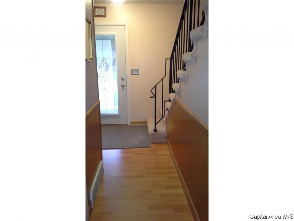 39 Woods Mill Road Sherman, IL 62684 - Photo 7 of 24 Gallery Image 7