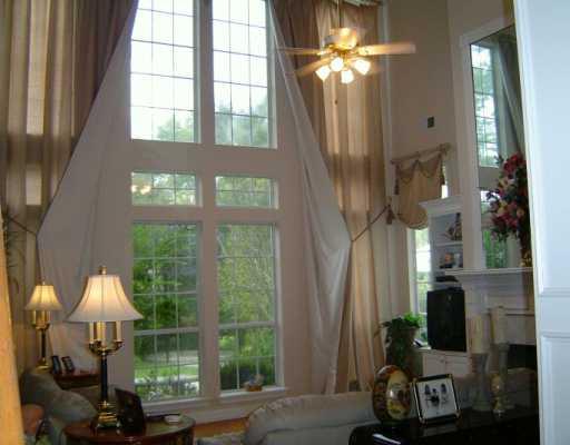 1464 Rue Beauvais Mandeville, LA 70471 - Photo 3 of 7 Gallery Image 3