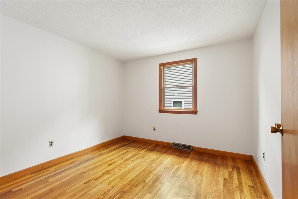 86 Pennybrook Road Lynn, MA 01905 - Photo 22 of 34 Gallery Image 22