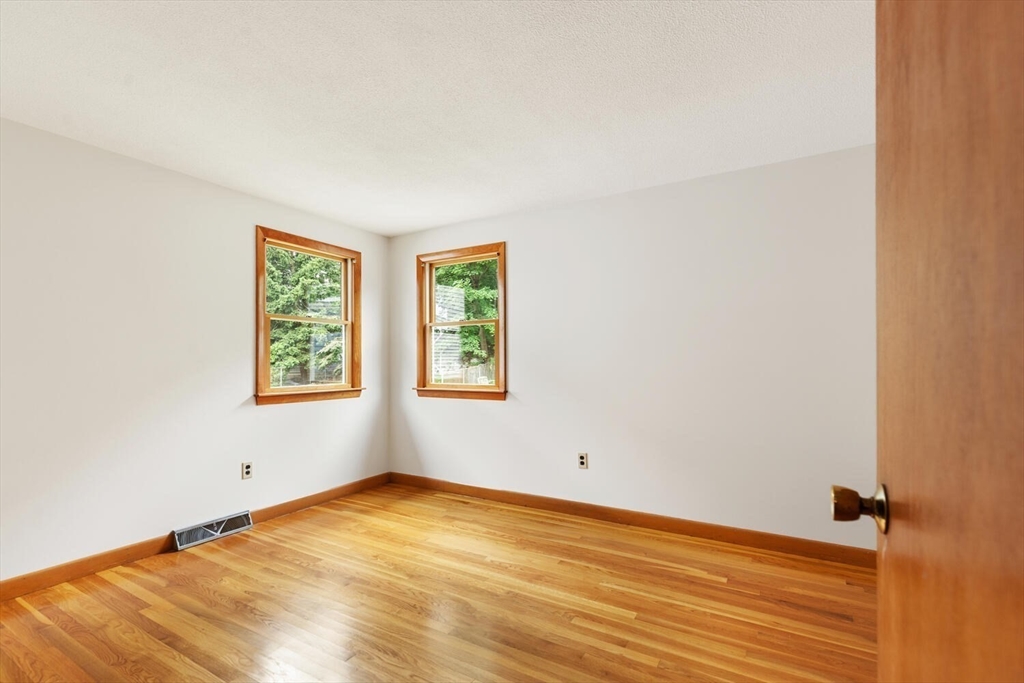 86 Pennybrook Road Lynn, MA 01905 - Photo 24 of 34 Gallery Image 24