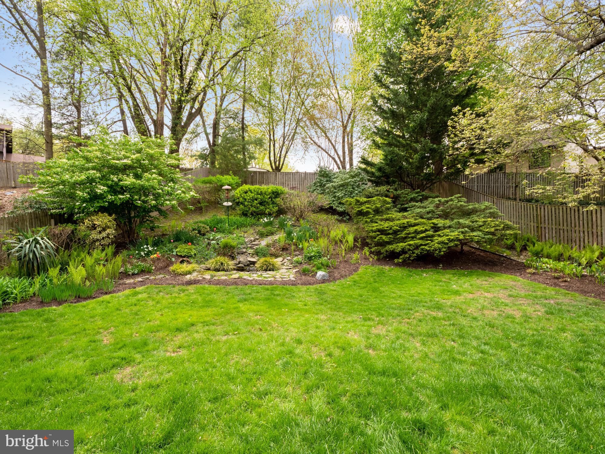 9140 Tulip Grove Road Gaithersburg, MD 20879 - Photo 29 of 32