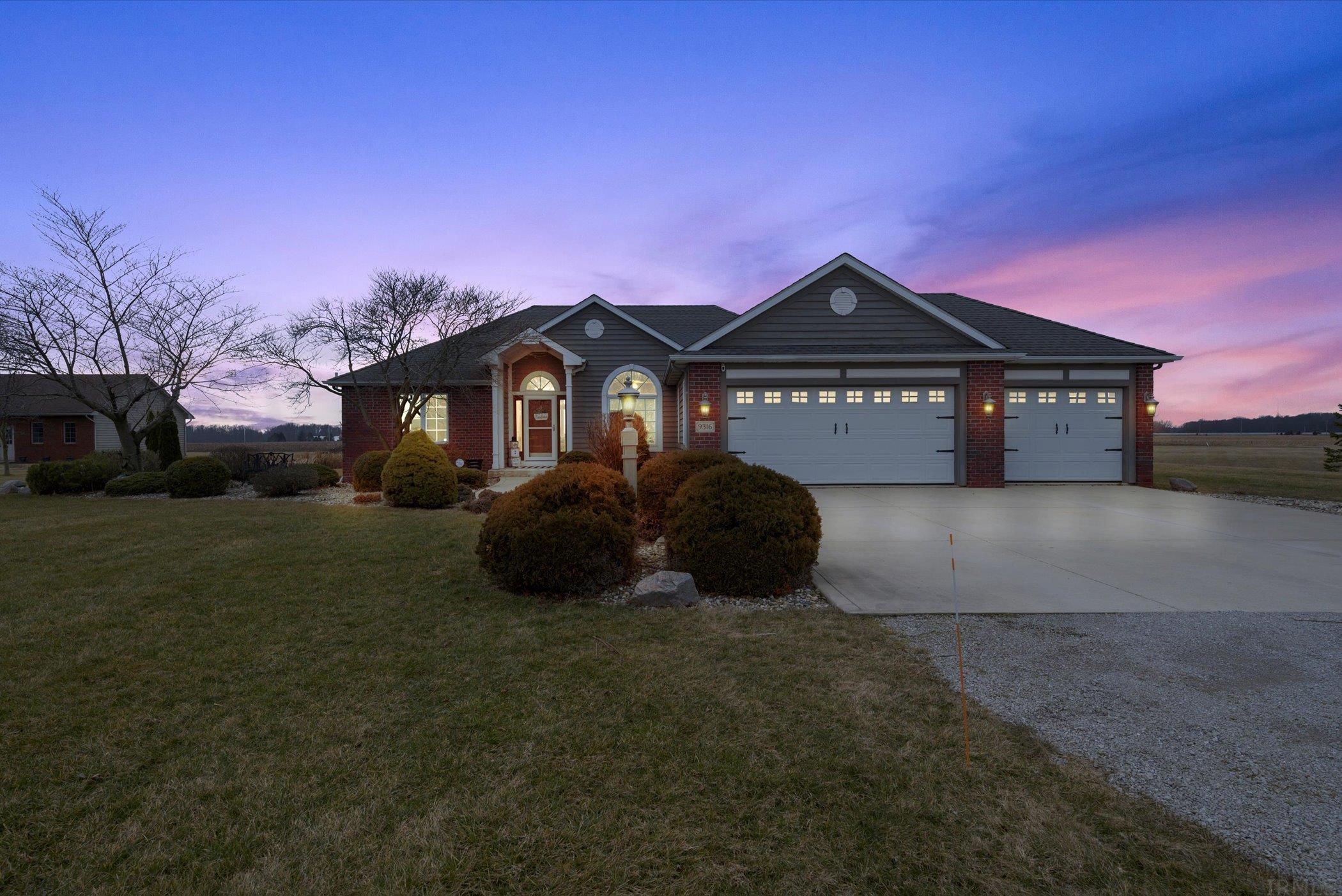 9316 Hartzell Road Fort Wayne, IN 46816 - Photo 1 of 36