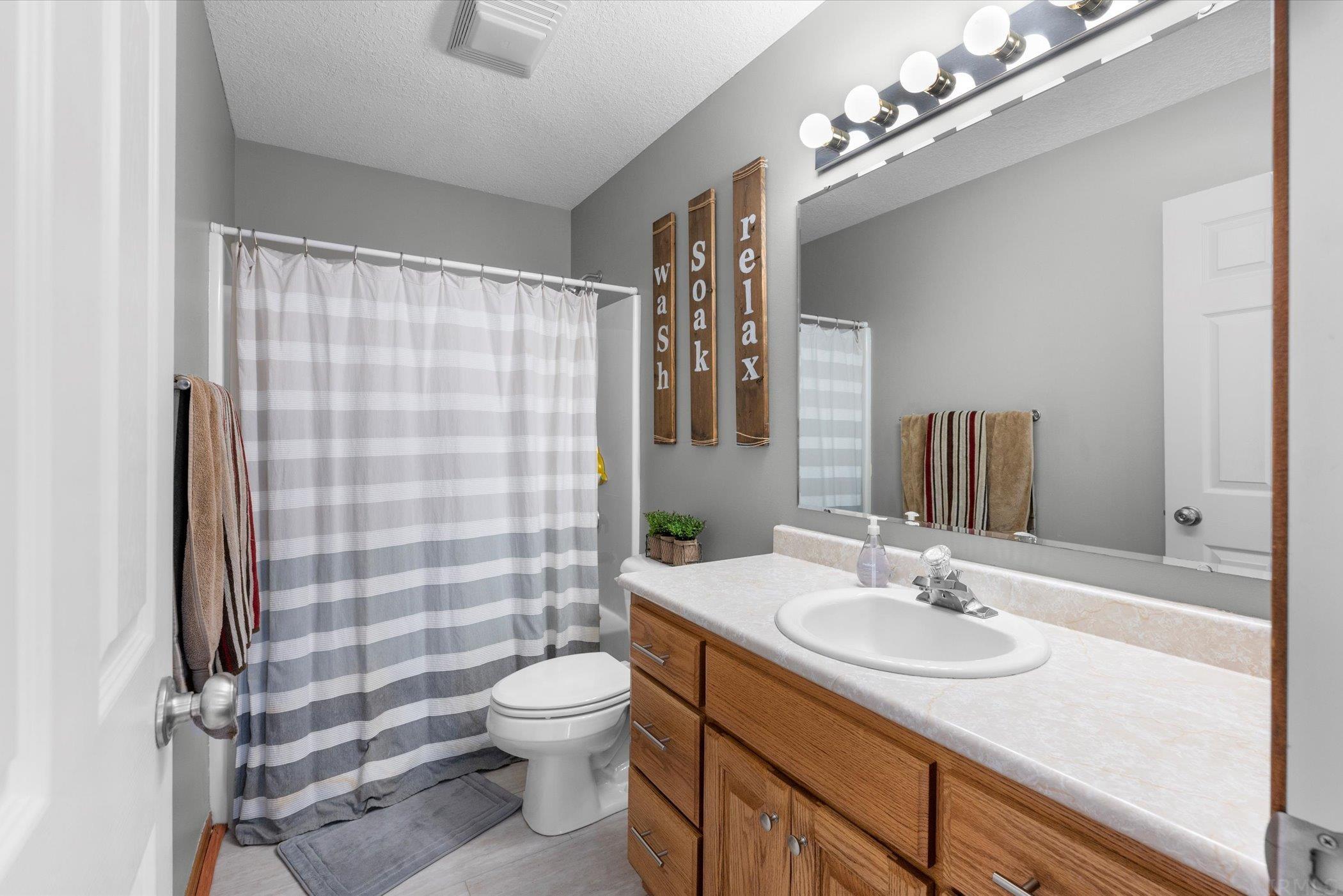 9316 Hartzell Road Fort Wayne, IN 46816 - Photo 17 of 36