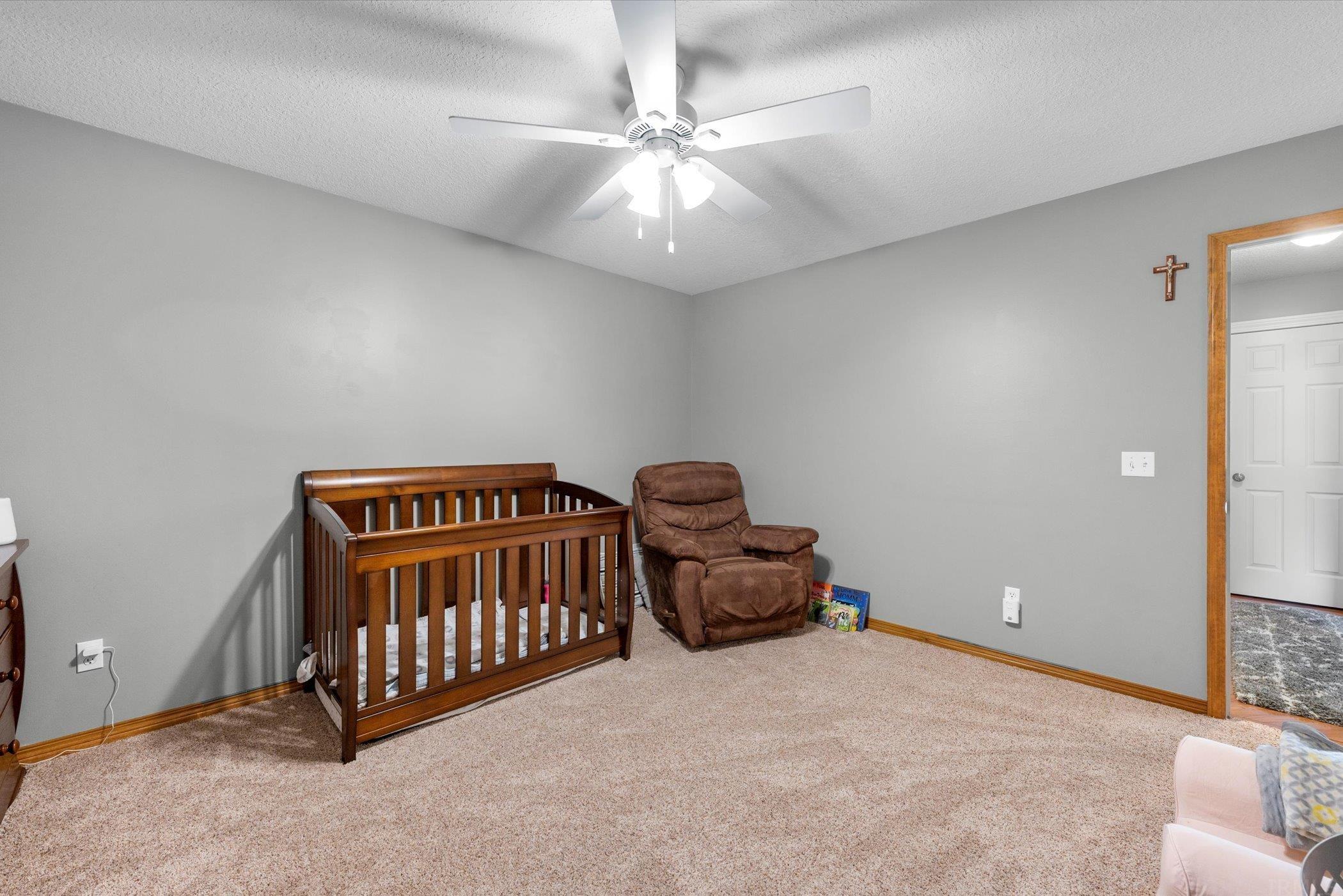 9316 Hartzell Road Fort Wayne, IN 46816 - Photo 21 of 36