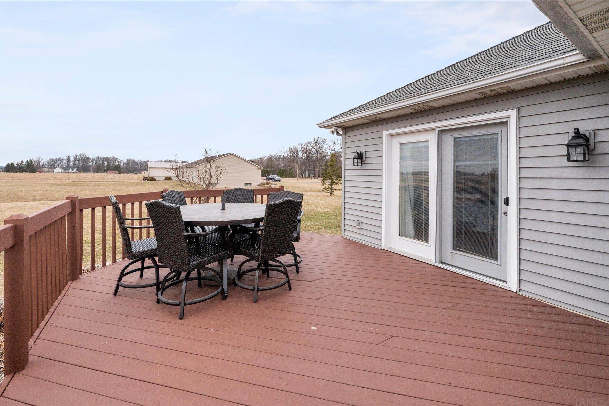 9316 Hartzell Road Fort Wayne, IN 46816 - Photo 28 of 36