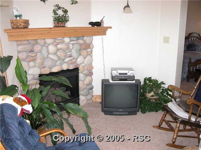 6853 Forestgate Road Colorado Springs, CO 80908 - Photo 9 of 16 Gallery Image 9